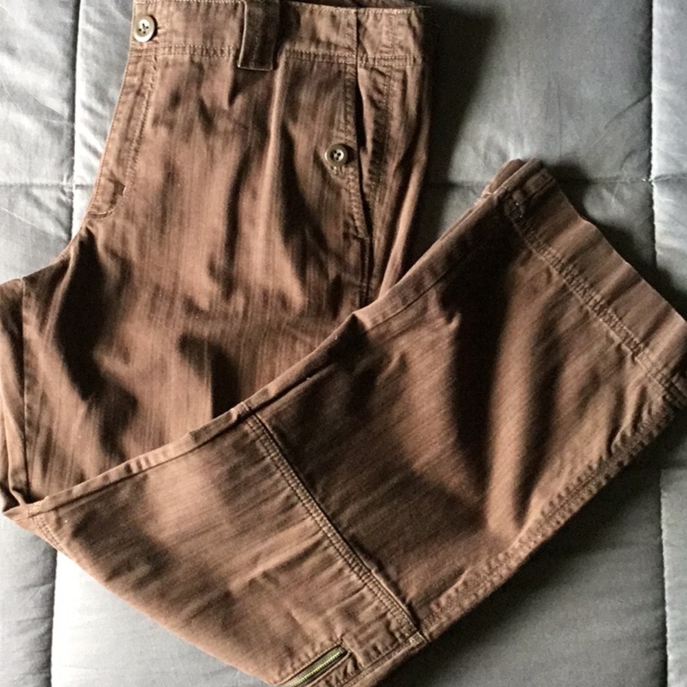 EddieBauer zipper and pocket jeans